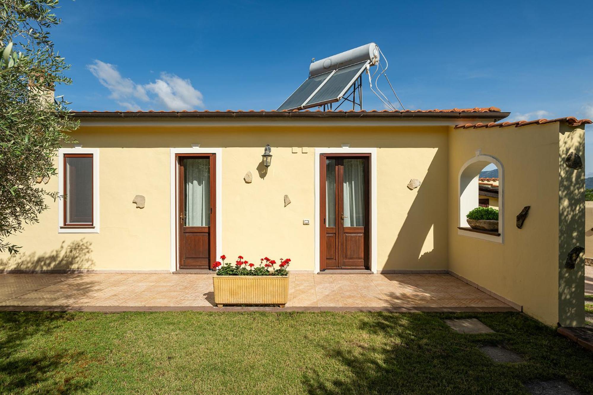 Villa Residenza Parco Degli Ulivi Villamassargia Exterior foto