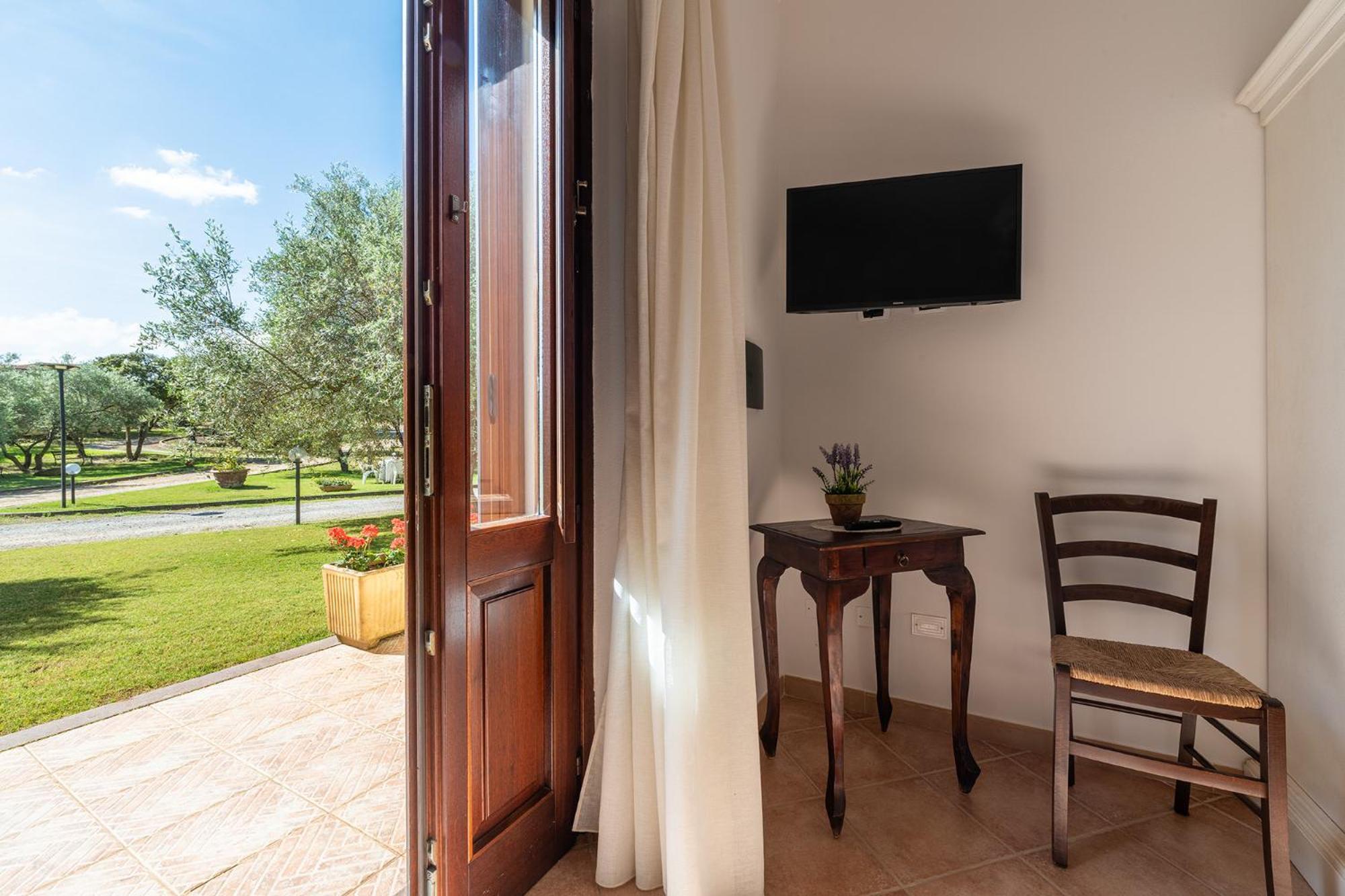 Villa Residenza Parco Degli Ulivi Villamassargia Exterior foto